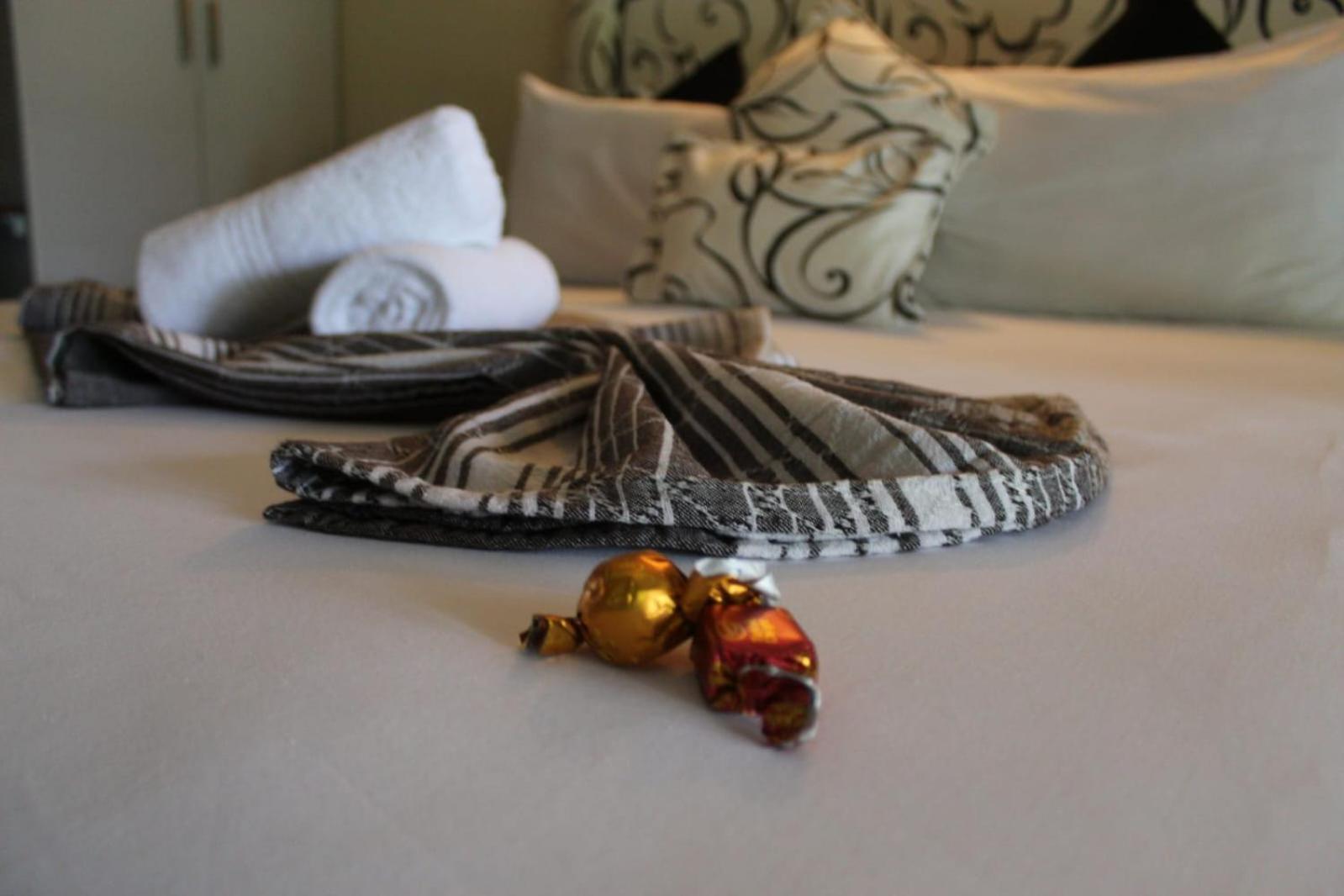 Phezulu Safari Park Villa Botha's Hill Eksteriør bilde
