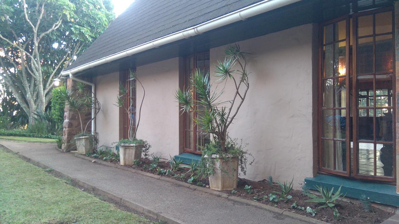 Phezulu Safari Park Villa Botha's Hill Eksteriør bilde